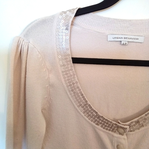 Urban Behavior Sequin Collar Long Sleeve Cardigan - Picture 2 of 9